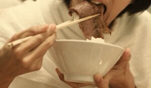ムーングレイ | ガッツリ汚いお茶碗の支え例
